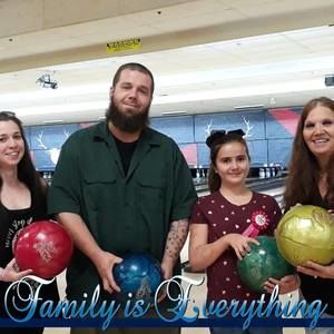 Meet your Posher, Rhonda